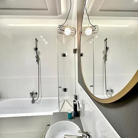 Nemo Fast Wifi 75'tv Netflix Hbo Disney+ * Varşova