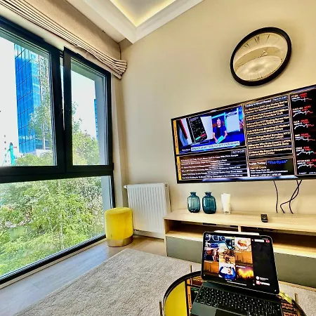 Nemo Fast Wifi 75'tv Netflix Hbo Disney+ Apartmán Varšava